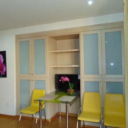 Ithaki Phinikoudes No. 107 Apartament