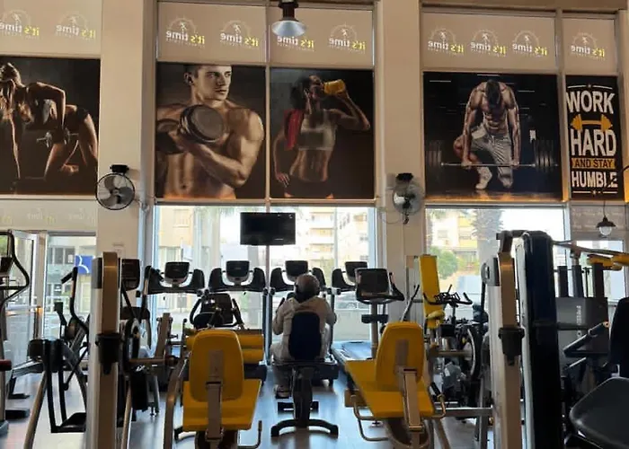 Ithaki Phinikoudes No. 107 *