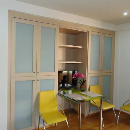 Appartement Ithaki Phinikoudes No. 107