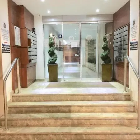 Ithaki Phinikoudes No. 107 דירה לרנקה