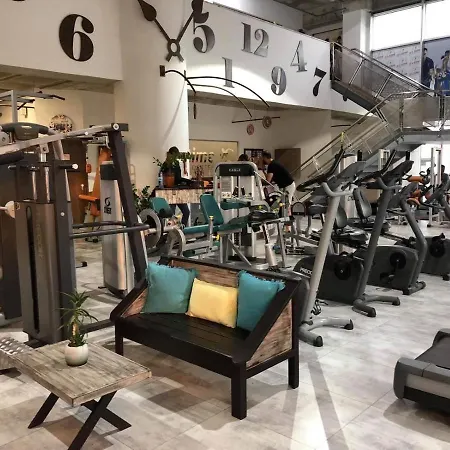 Ithaki Phinikoudes No. 107 Appartement *